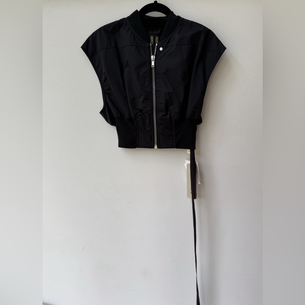 Rick Owens DRKSHDW Babel Tatlin Sleeveless
Bomber Jacket